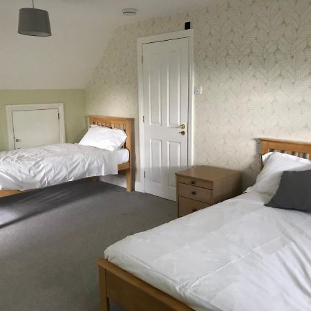 Fairlawn Bed & Breakfast Бишъпс Уолтъм Екстериор снимка