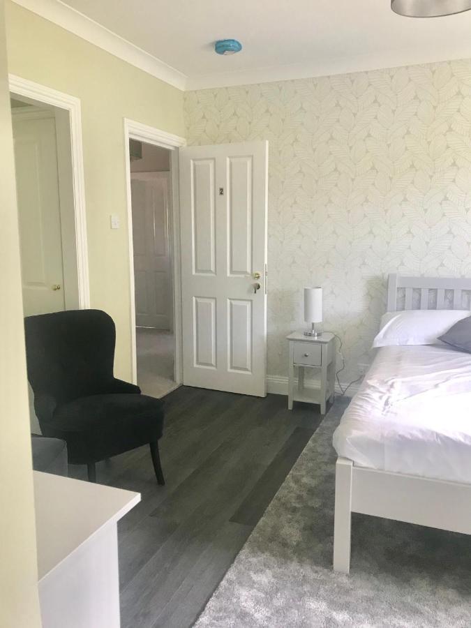 Fairlawn Bed & Breakfast Бишъпс Уолтъм Екстериор снимка